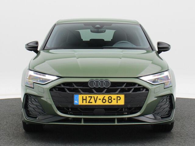 Audi A3 SPORTBACK 45 TFSi e 272 Pk S-Line Competition | Sonos | Carplay | Camera | Adaptive Cruise | Full LED | Sensoren | 18 Inch | 3.872 Km!!
