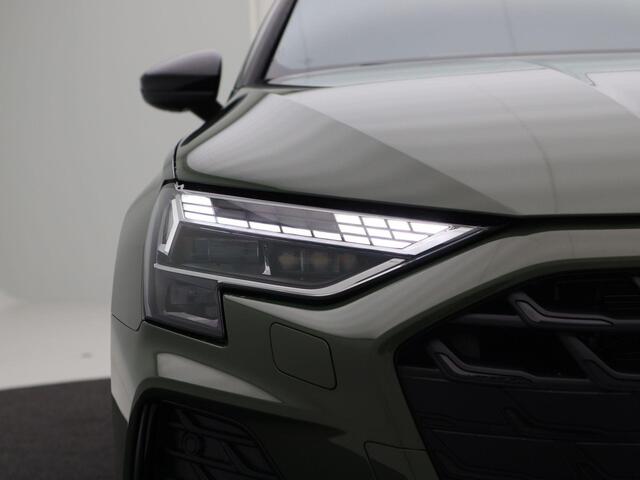 Audi A3 SPORTBACK 45 TFSi e 272 Pk S-Line Competition | Sonos | Carplay | Camera | Adaptive Cruise | Full LED | Sensoren | 18 Inch | 3.872 Km!!