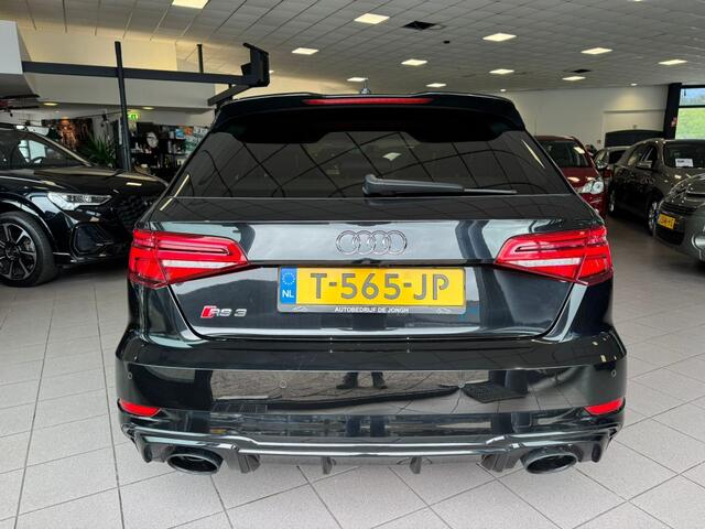 Audi A3 SPORTBACK 2.5 TFSI RS3 quattro APK 7-26 400PK BJ 2017 !!!