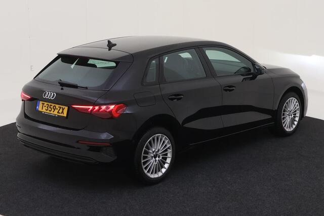 Audi A3 SPORTBACK 30 TFSI Advanced edition / AUTOMAAT/ FABRIEKSGARANTIE T/M 10-2027/ PARK. SENSOREN/ LED/ NAVI/ CLIMA/ 17" LMV