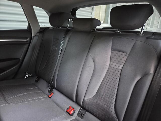 Audi A3 SPORTBACK 35 TFSI CoD Advance