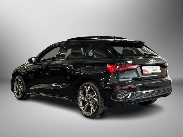 Audi A3 SPORTBACK 40 TFSI 204pk e S-Line Edition Panoramadak | Zwart optiek | 18 Inch
