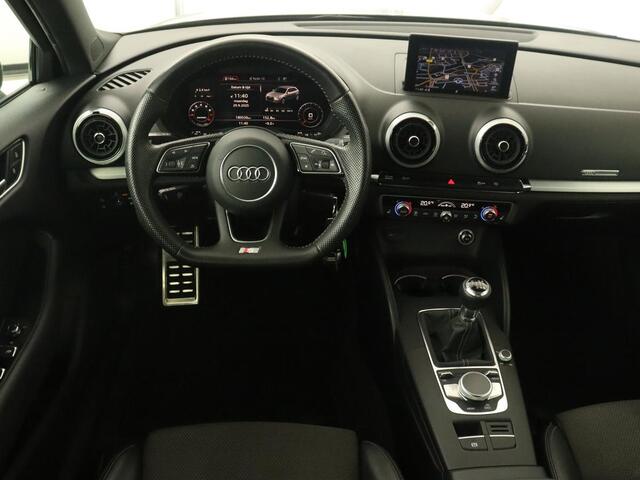 Audi A3 SPORTBACK 30 TFSI Advance Sport | Stoelverwarming | Virtual Cockpit | Carplay | Half leder | Navigatie | Full LED | Parkeerhulp | Bluetooth | Climate control | Cruise control