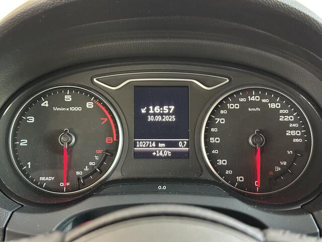 Audi A3 SPORTBACK 35 TFSI CoD Advance Sport AUTOMAAT | NAVIGATIE | PRKEERSENSOREN ACHTER