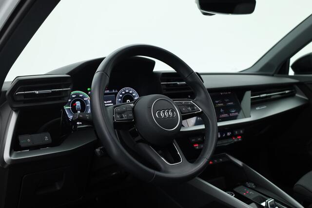 Audi A3 SPORTBACK 45 TFSI e S Line | Pano | Navi | Keyless | Elek. Achterklep | Stoelverw. | Apple CarPlay