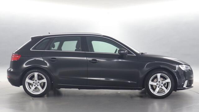 Audi A3 SPORTBACK 30 TFSI 115pk Sport Lease Edition / Navigatie / Parkeersensoren / Trekhaak wegklapbaar