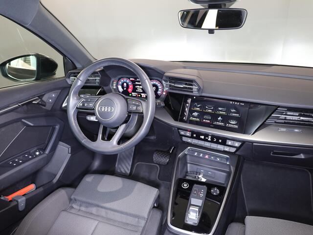 Audi A3 SPORTBACK 30 TFSI Advanced edition 110pk | Parkeer assistent |17 inch | Climatronic | Virtual cockpit |