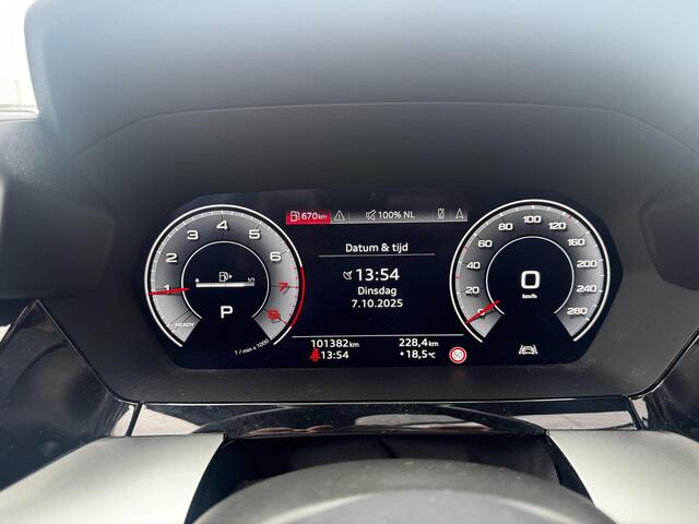 Audi A3 SPORTBACK 30 TFSi 110 Pk Automaat Advanced edition | Panorama Dak | Carplay | Full LED | Cruise Control | Parkeersensoren | Climate Control | Navigatiesysteem | 18 Inch