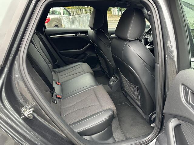 Audi A3 SPORTBACK 30 TFSI S-Tronic 3xS-Line Sport S Line Edition VirtualDash|CarPlay|Stoelverwarming