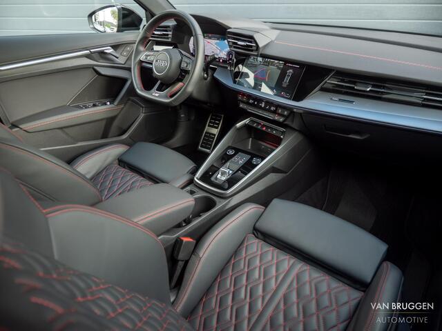 Audi A3 SPORTBACK 30 TFSI S-Line Pano RS-Stoelen Sfeer Standkachel