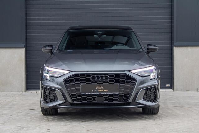 Audi A3 SPORTBACK 45 TFSI e S edition Comp. PANO B&O S line Camera Dode hoek