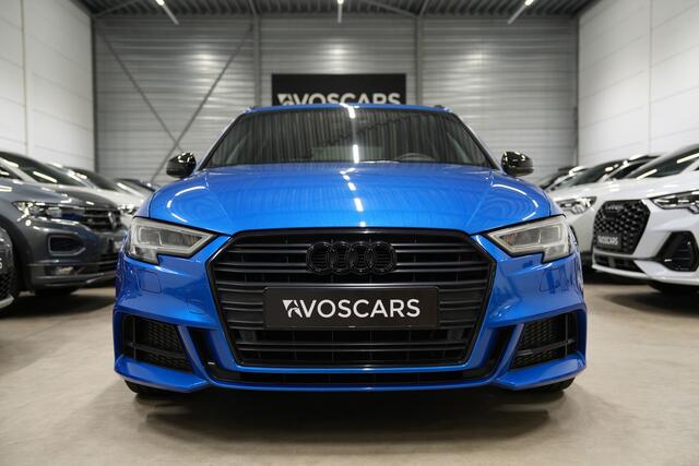 Audi A3 SPORTBACK 1.5 TFSI 3x S Line * Virtual - 19" - Keyless - App - Sound - Zwart optiek *
