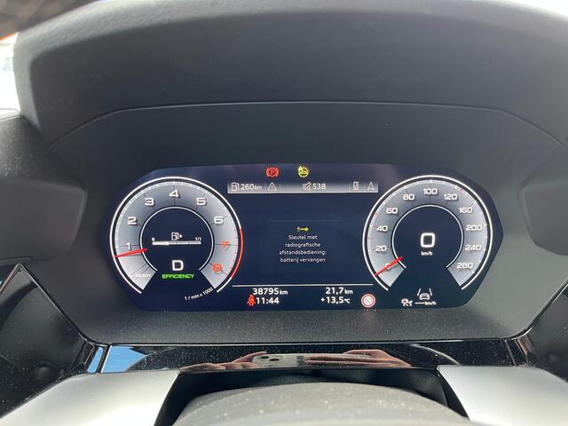 Audi A3 SPORTBACK 35 TFSi 150 Pk Automaat edition one | S-Line Interieur | Matrix LED | Virtual Cockpit | Adaptive Cruise | Camera | 18 Inch | 38.794 Km!!