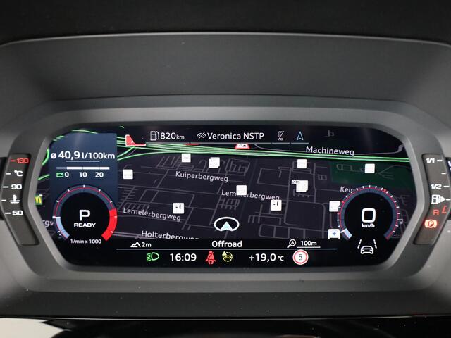 Audi A3 SPORTBACK 35 TFSI S edition | Verlengde Garantie | Optiek zwart pakket | Parkeersensoren achterzijde | Afneembare trekhaak |