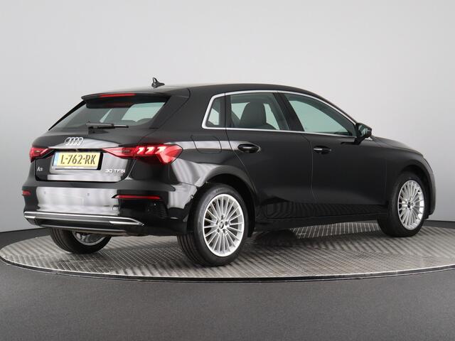 Audi A3 SPORTBACK 30 TFSI Advanced edition (NL-Auto / Led / Navi / Carplay / Cruise)