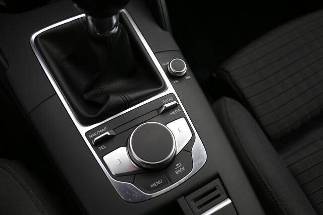 Audi A3 SPORTBACK 1.0 TFSI Sport S-Line Navi LED