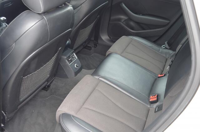 Audi A3 SPORTBACK 1.0 TFSI | S-Line - CARPLAY - NAVI