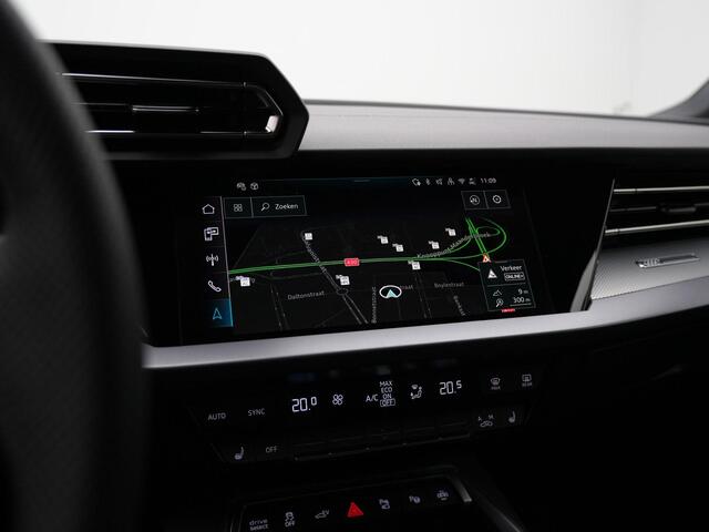 Audi A3 SPORTBACK 45 TFSI e 272 pk S-tronic S-Line | Head-up display | Matrix LED | Sonos | Elektr. verstelbare stoel | Achteruitrijcamera