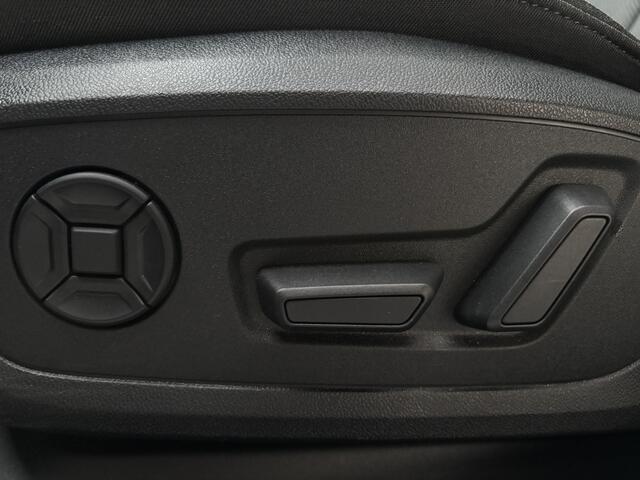 Audi A3 SPORTBACK 45 TFSIe 245 pk S-line Matrix Pano Sfeer