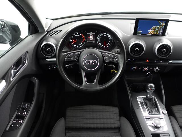 Audi A3 SPORTBACK 1.0 TFSI S Line Aut- Panoramadak, Xenon led, Black optic, Dynamic select, Sport Interieur
