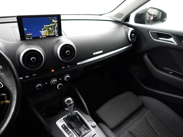 Audi A3 SPORTBACK 1.0 TFSI S Line Aut- Panoramadak, Xenon led, Black optic, Dynamic select, Sport Interieur