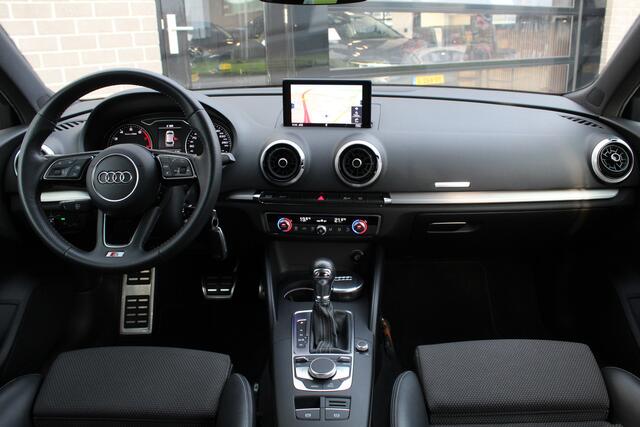 Audi A3 SPORTBACK 1.5 TFSI CoD Sport S-Line Edition / Led / Navigatie / N.A.P.