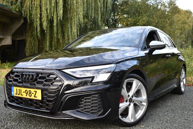 Audi A3 SPORTBACK 2.0 TFSI S3 QUATTRO 310PK S-TRON S3-SPORT CAMERA/LEDER/CARPLAY