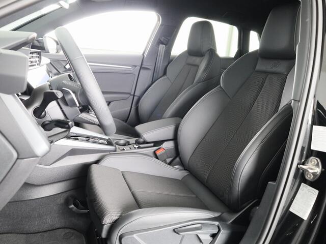 Audi A3 SPORTBACK 35 TFSI S edition 150 pk S-tronic | Private lease vanaf ¤ 670,- pm | Navigatie | Parkeersensoren (Park assist) | Apple Carplay/Android Auto | S-Line |