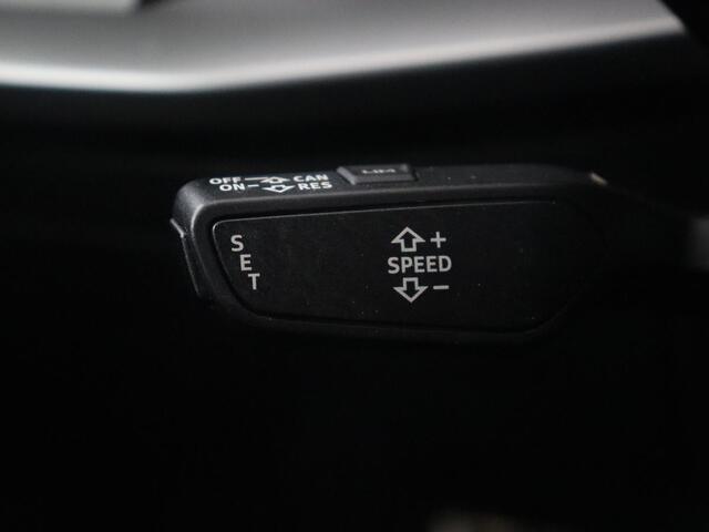 Audi A3 SPORTBACK 35 TFSI S edition | Carplay | Sportstoelen | Full LED | Navigatie | Half leder | Virtual Cockpit | Climate control | Parkeerhulp | Cruise control | Bluetooth | DAB | Sportstuur