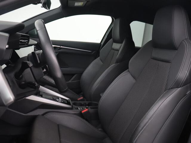 Audi A3 SPORTBACK 35 TFSI S edition | Stoelverwarming | Carplay | Navigatie | Half leder | Sportstoelen | Full LED | Audi Sound | Virtual Cockpit | Climate control | Parkeerhulp | DAB | Bluetooth | S Line