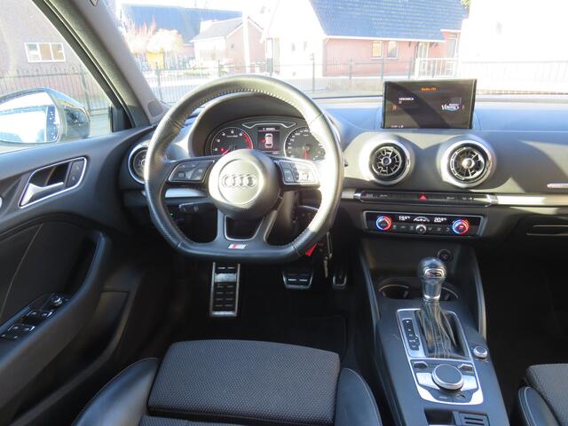Audi A3 SPORTBACK 1.5 TFSI 150Pk Autom Sport S Line Edition * Rijklaarprijs incl. garantie * Navi * Carplay Android * S-Tronic * Parkeersensoren * Led Koplampen *