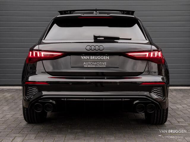 Audi A3 SPORTBACK 45 TFSI E S-Line Pano RS-Stoelen B&O Camera ACC