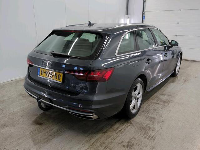 Audi A4 Avant 35 TFSI Launch edition Business TREKHAAK 1e EIG AUTOMAAT