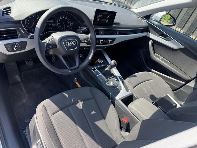 Audi A4 Limousine 1.4 TFSI 150 PK Proline Clima/Cruise/PDC