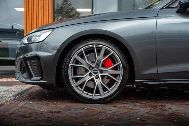 Audi A4 Avant 45 TFSI quattro edition one Panodak S Line Stoelverw. Clima Cruise 19''LM
