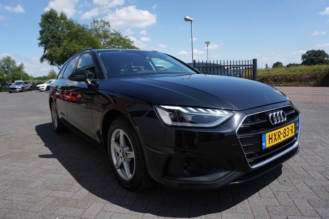 Audi A4 Avant 35 TFSI Edition DEALER ONDERHOUDEN - NAVI - ALCANTARA - PARKEERSENSOREN V+A - STOELVERWARMING - DAB+ - KEYLESS - CRUISE - CLIMA - L.M. VELGEN - BLUETOOTH - PRIVACYGLAS - INKLAPBARE SPIEGELS