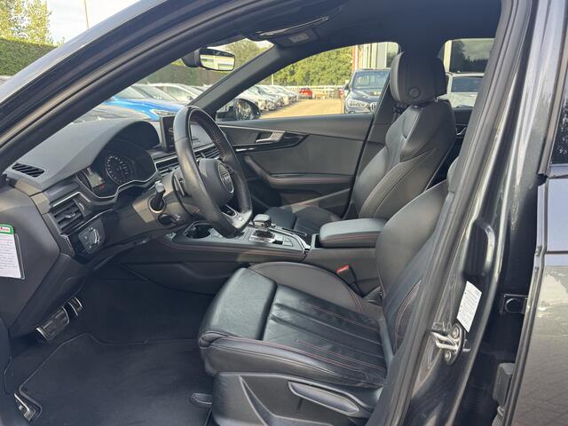 Audi A4 Avant 40 TFSI Sport S line black edition / Leder / Navigatie / Parkeerhulp V+A / 18'' / LED Koplampen / Getint glas / Cruise Control