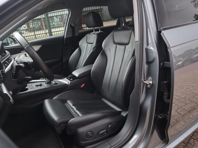 Audi A4 Avant 40 TFSI Sport S line edition S-Line / Trekhaak / Matrix LED