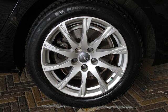 Audi A4 Avant 1.4 TFSI Sport S line black edition | Incl. 12 maanden garantie | Cruise control | Climate control | Stoelverwarming | Navigatie | Bluetooth | Elektrische kofferbakklep |