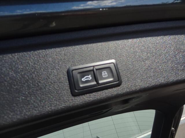 Audi A4 Avant 2.0 TFSI | 2X S-LINE | VIRTUAL COCKPIT | HEAD-UP DISPLAY | TREKHAAK |