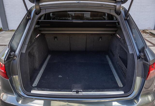 Audi A4 Avant 45 TFSI quattro edition one