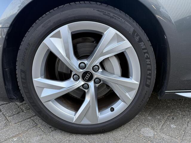 Audi A4 Avant 40 TFSI S-line edition Competition 205PK