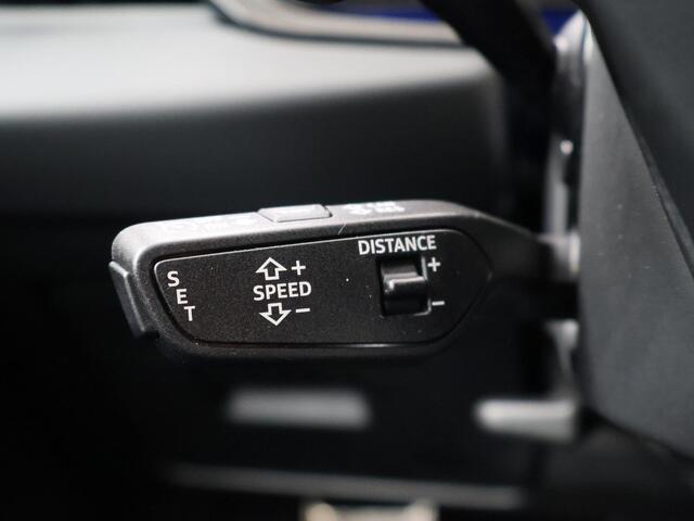 Audi A5 Avant 40 TFSI 150 kW/204 pk | S Edition | First Edition | Sfeerverlichting | Achteruitrijcamera | Adaptieve Cruise Control | Stoelverwarming | Lederen bekleding | Elektrisch verstelbare stoelen voor | 19" LMV | Privacy Glas |