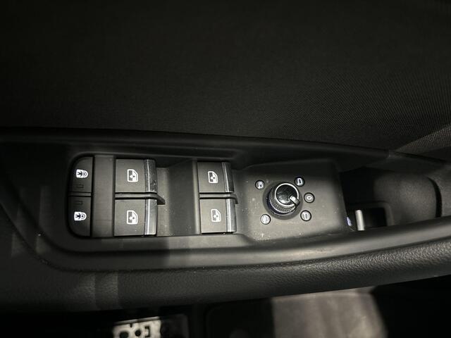 Audi A5 Sportback 35 Tfsi 150pk S-tronic Advanced Edition · Matrix LED · Apple/Android Car Play · Navi · Elek. Achterklep · P-Sensoren · 18'' Inch · Garantie t/m 02-06-2027 of 100.000km