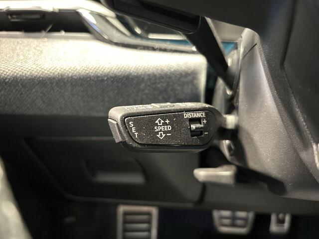 Audi A5 Avant 35 TFSI 2.0 150pk S-Tronic Edition One · S-line · 360 Camera · Bijrijdersscherm · Elek. Trekhaak · Elek. Achterklep · Dodehoek Detectie · 19'' Inch · Garantie t/m 12-02-2030 of 100.000km