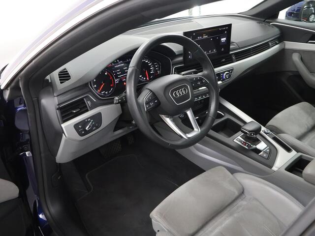 Audi A5 Sportback 40 TFSI S Line | Panoramadak | Navigatiesysteem | Parkeercamera | Cruise Control Adaptief | Stoelverwarming |