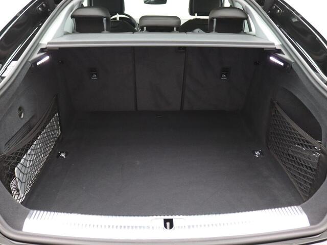 Audi A5 Sportback 40 TFSI S edition 204PK S-Tronic S-Line, Adaptieve Cruise Controle, Achteruitrijcamera, Elektr. Achterklep, Stoelverwarming, Matrix LED-verlichting, Side Assist, Navi, Clima, Trekhaak, 18" LM Velgen