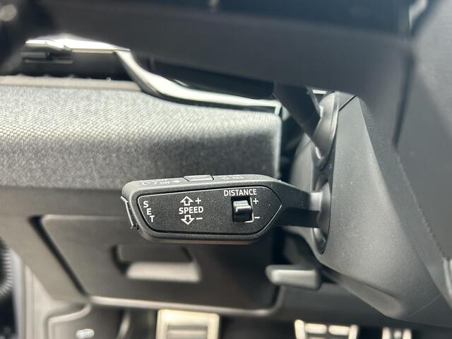 Audi A5 Avant Edition One (B10) 35 TFSI 110 kW / 150 pk Avant 7 FISCAAL ¤60.953,- | Sfeerverlichting | 360 Camera | Keyless Entry | Bij-rijdersscherm | Sportstoelen | Adaptieve Cruise Control | LED |