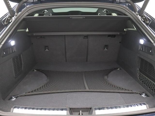 Audi A5 Avant 2.0 e-hybrid quattro S edition Competition 367PK Panorama Dak, Trekhaak, Matrix LED, Stoelverwarming, B&O Premium Sound, 20" Lmv, Keyless, Elek. Achterklep