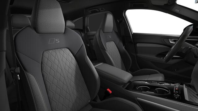 Audi A5 Avant e-hybrid quattro 299 S tronic S edition Automaat | Exterieurpakket zwart | Privacy glas (donker getinte ramen)